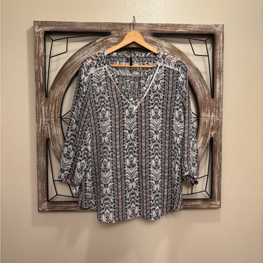 Maurices Black and White Graphic Blouse Relaxed Fit